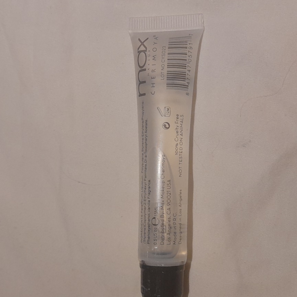 Lip gloss - Picture 2 of 4